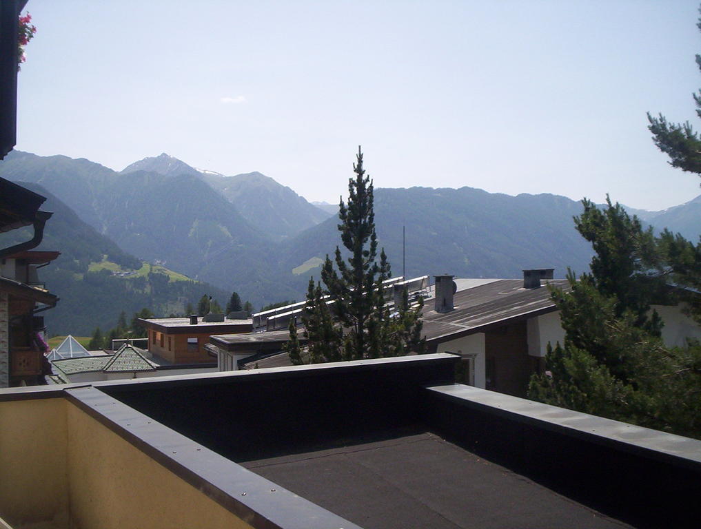 Hotel Garni Alpenruh-Micheluzzi Serfaus Dış mekan fotoğraf