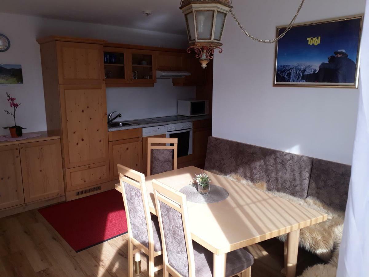 Hotel Garni Alpenruh-Micheluzzi Serfaus Dış mekan fotoğraf