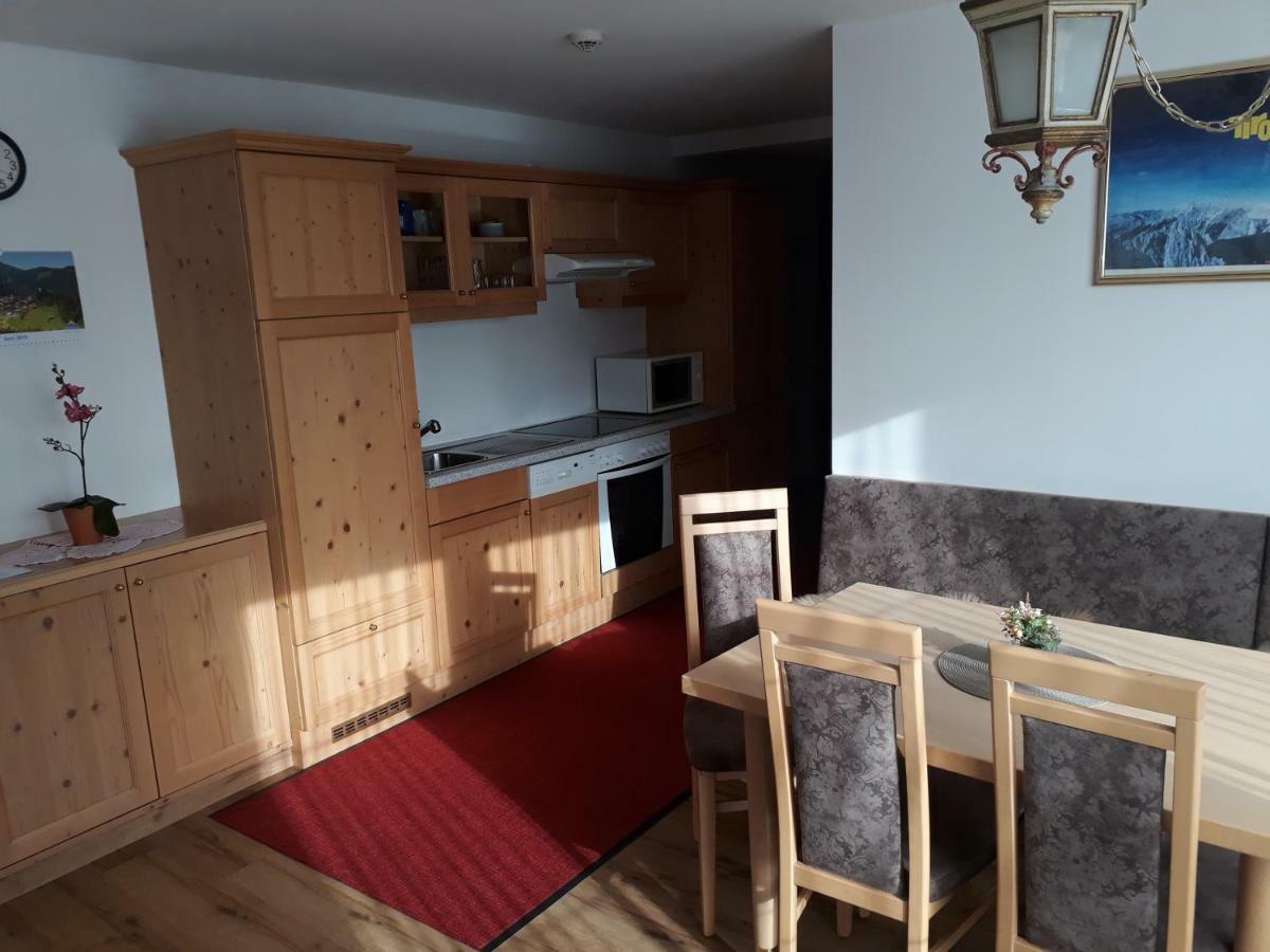 Hotel Garni Alpenruh-Micheluzzi Serfaus Dış mekan fotoğraf